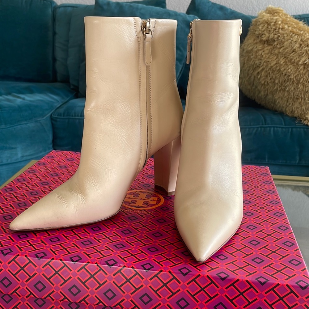 Tory Burch Penelope Leather Bootie